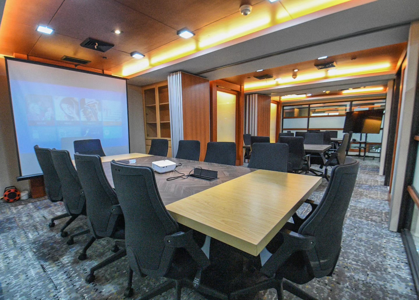 MSPACES Private Office